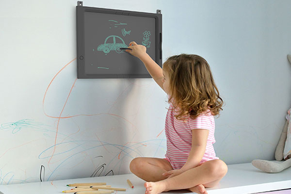 Bảng vẽ điện tử cho bé Oaxis MyFirst Sketch Board 21 inch